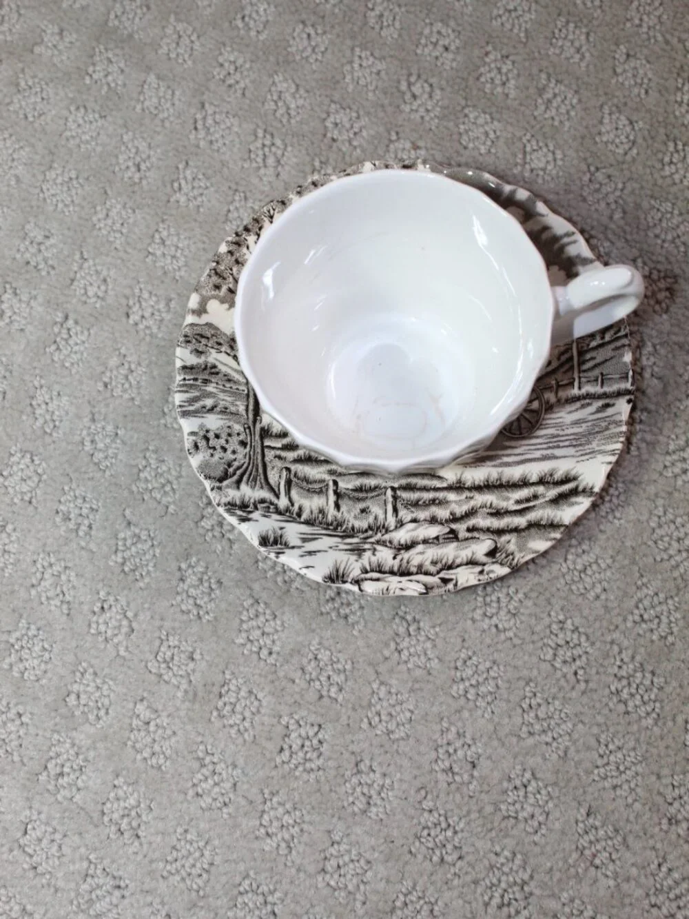 Royal Mail Staffordshire Ware Brown & Ivory Tea Cup & Saucer